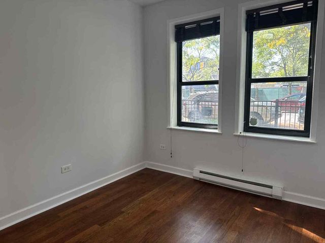 1153 N Cambridge Avenue, Chicago, IL 60610