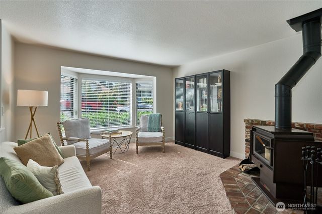 26336 220th Pl SE, Maple Valley, WA 98038