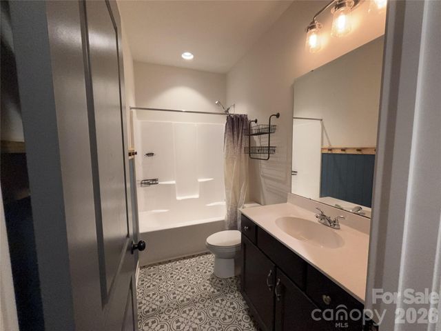 2423 Baxter Place SE, Concord, NC 28025
