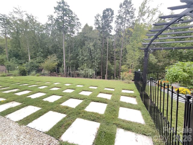 2423 Baxter Place SE, Concord, NC 28025