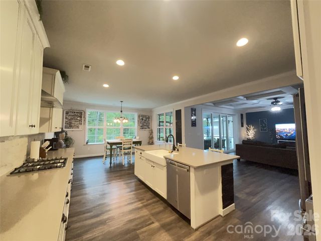 2423 Baxter Place SE, Concord, NC 28025