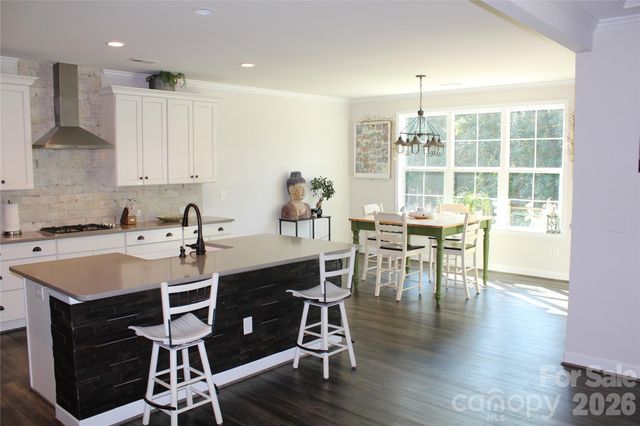 2423 Baxter Place SE, Concord, NC 28025