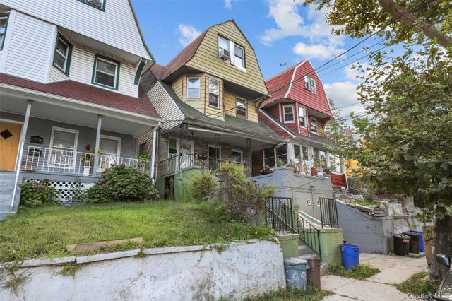 112 S 7th Avenue, Mount Vernon, NY 10550