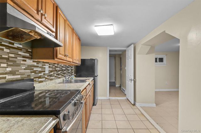 112 S 7th Avenue, Mount Vernon, NY 10550