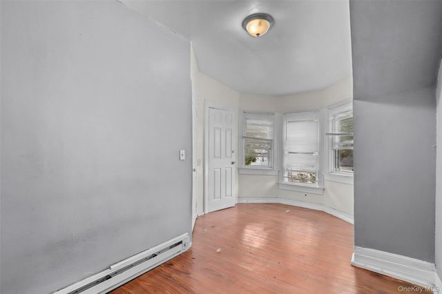 112 S 7th Avenue, Mount Vernon, NY 10550