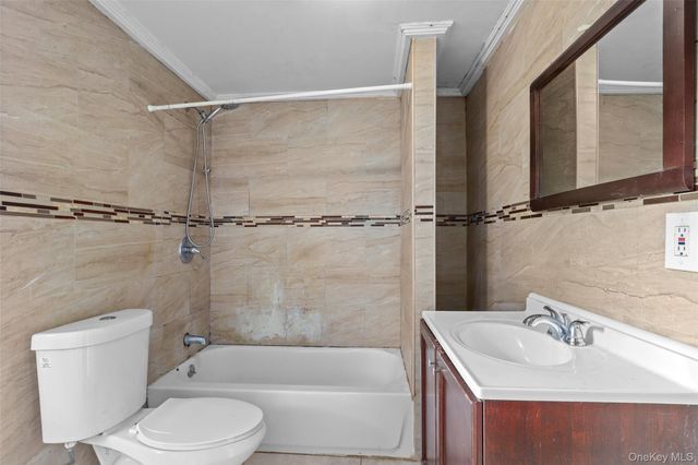 112 S 7th Avenue, Mount Vernon, NY 10550