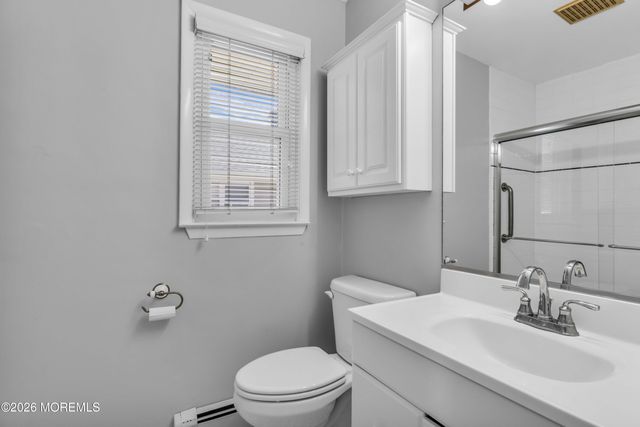 87 Mount Matterhorn Lane, Toms River, NJ 08753