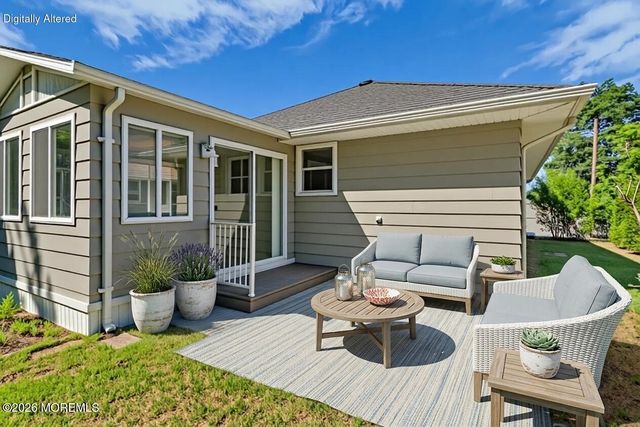 87 Mount Matterhorn Lane, Toms River, NJ 08753