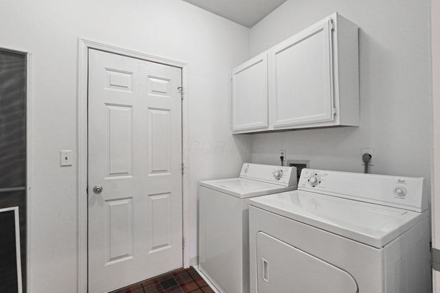 2500 Swan Drive, Grove City, OH 43123