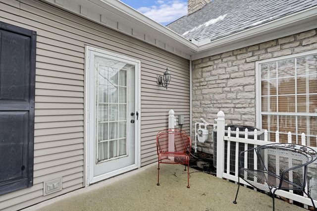 2500 Swan Drive, Grove City, OH 43123