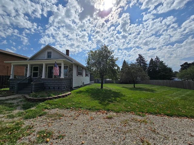 106 E Summit Street, Durand, MI 48429