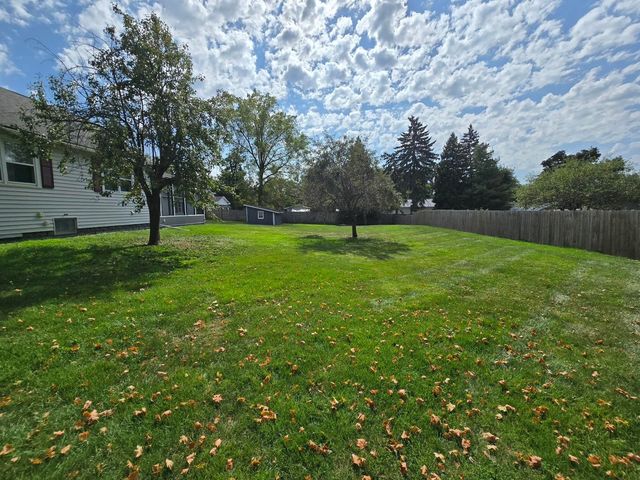 106 E Summit Street, Durand, MI 48429