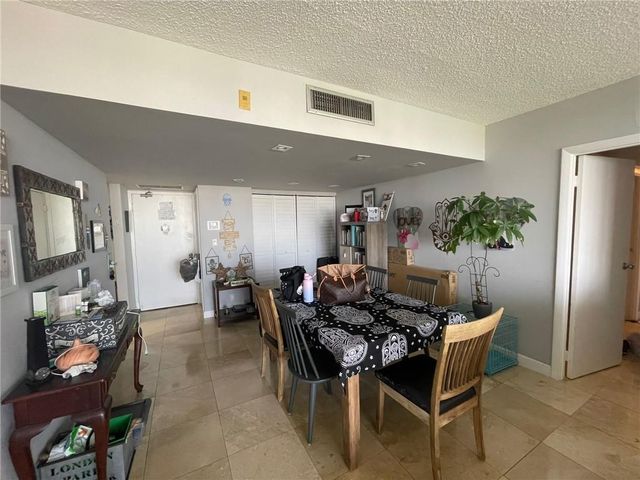 20301 W Country Club Drive 1222, Aventura, FL 33180