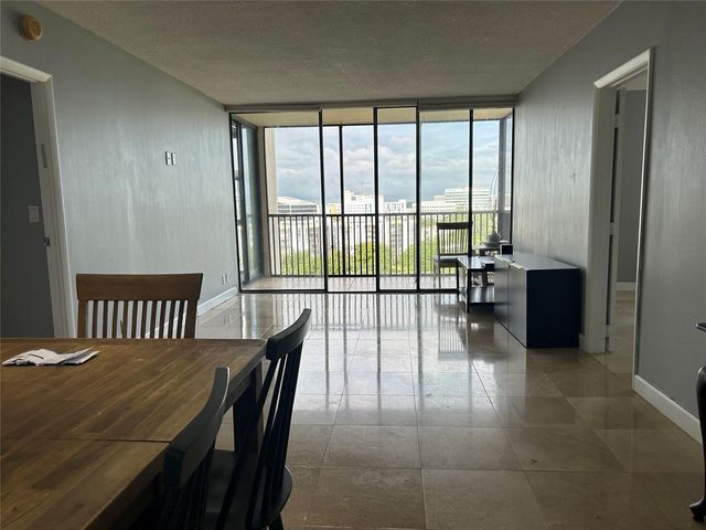 20301 W Country Club Drive 1222, Aventura, FL 33180