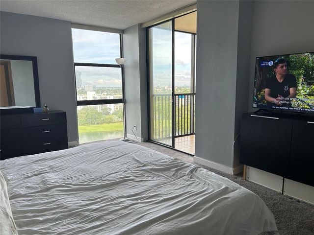 20301 W Country Club Drive 1222, Aventura, FL 33180