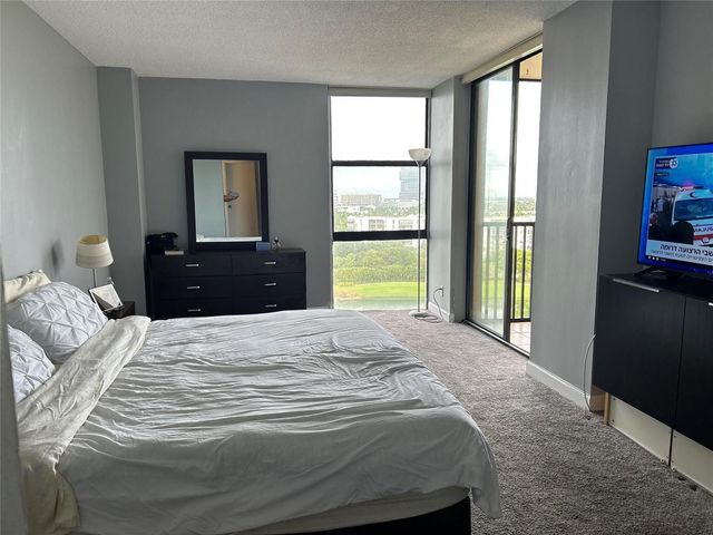 20301 W Country Club Drive 1222, Aventura, FL 33180