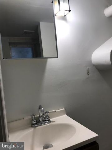 2917 BELMONT AVE, Baltimore, MD 21216