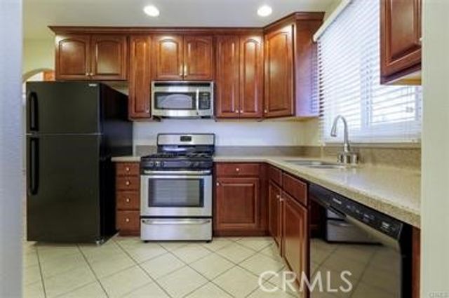 10634 Fes Street, Sun Valley, CA 91352