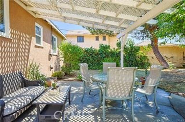 10634 Fes Street, Sun Valley, CA 91352