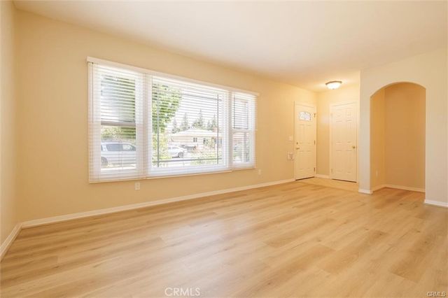 10634 Fes Street, Sun Valley, CA 91352