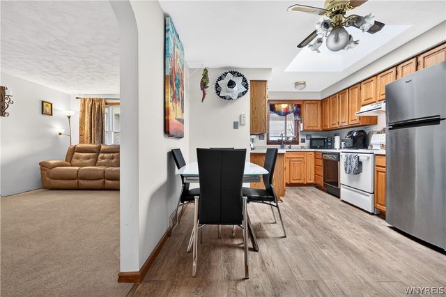 6151 North Whitham Drive, Niagara, NY 14304