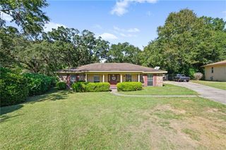 5182 Verbena W Court, Mobile, AL 36619