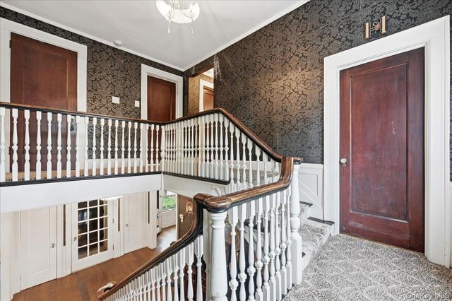 10 Massachusetts Boulevard, Bellerose Village, NY 11001