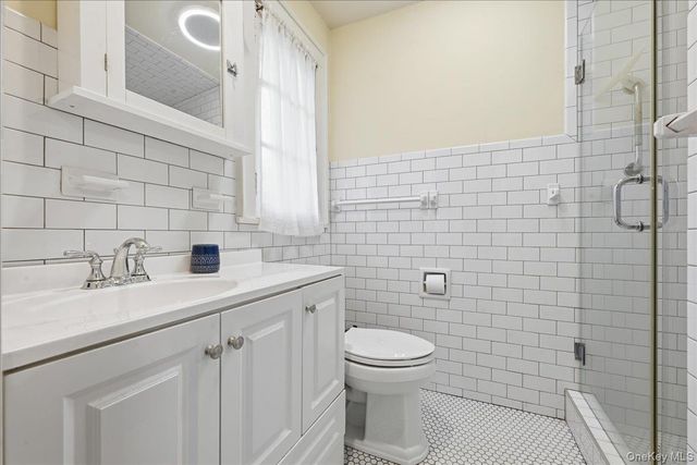 10 Massachusetts Boulevard, Bellerose Village, NY 11001