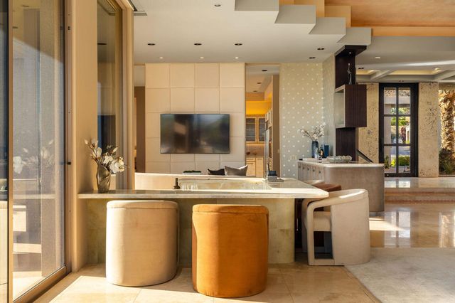 29 Grande View Court, Rancho Mirage, CA 92270