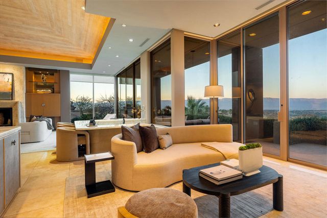 29 Grande View Court, Rancho Mirage, CA 92270