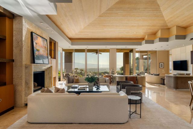 29 Grande View Court, Rancho Mirage, CA 92270