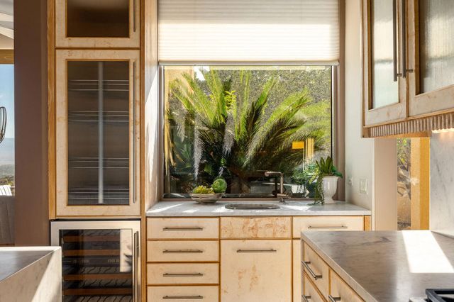 29 Grande View Court, Rancho Mirage, CA 92270