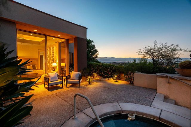 29 Grande View Court, Rancho Mirage, CA 92270