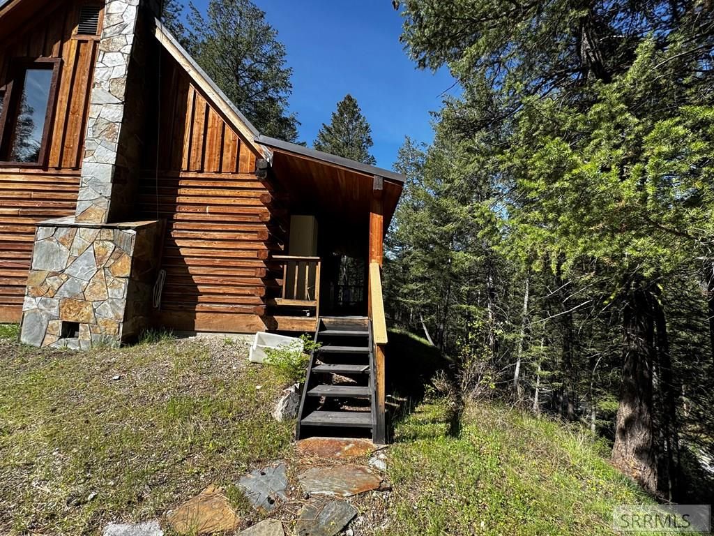 Image 23 of property listing at 21 Sheep Creek Road, North Fork, ID 83466