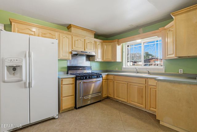 3306 Sirius Drive, El Paso, TX 79904