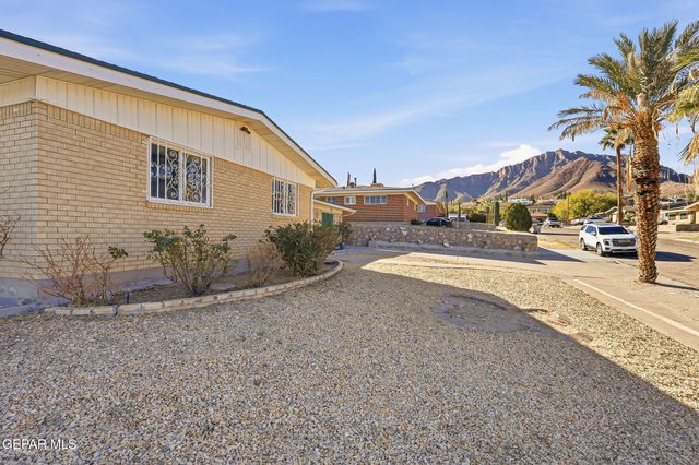3306 Sirius Drive, El Paso, TX 79904