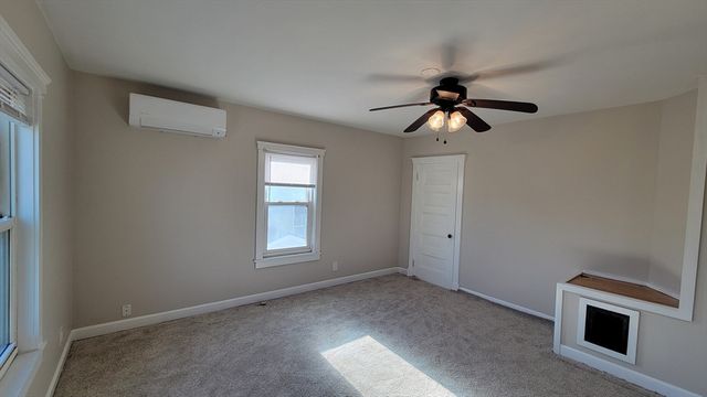 30 O'neil St 2, Hudson, MA 01749