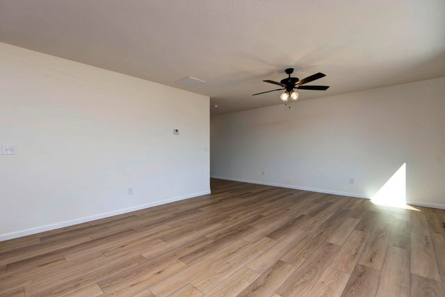 5250 W Josh Street, Springfield, MO 65802