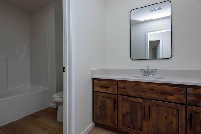 5250 W Josh Street, Springfield, MO 65802