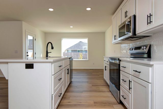 5250 W Josh Street, Springfield, MO 65802