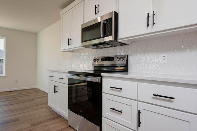 5250 W Josh Street, Springfield, MO 65802