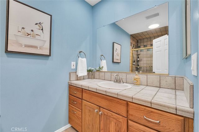 4838 Fidler Avenue, Long Beach, CA 90808