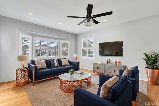 4838 Fidler Avenue, Long Beach, CA 90808