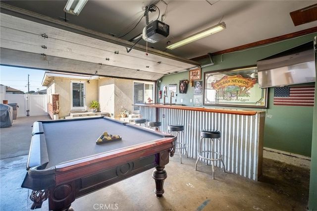 4838 Fidler Avenue, Long Beach, CA 90808