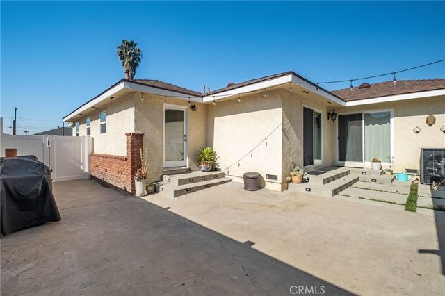 4838 Fidler Avenue, Long Beach, CA 90808