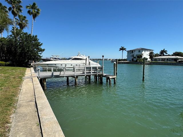 228 HOWARD DRIVE, Belleair Beach, FL 33786