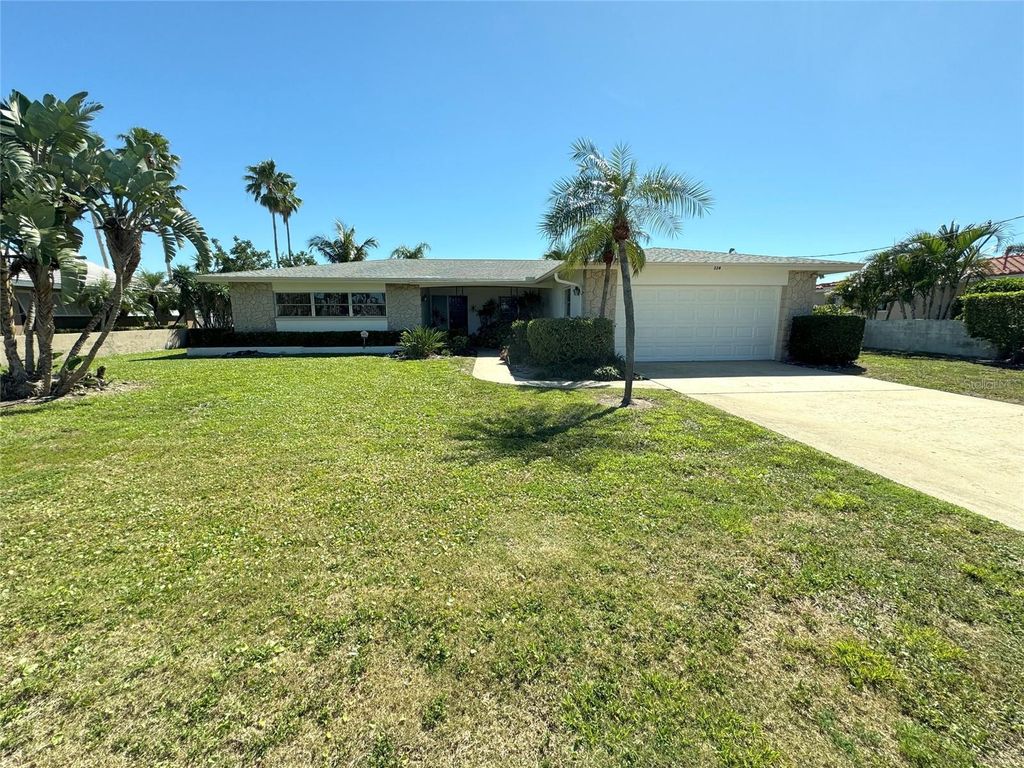 228 HOWARD DRIVE, Belleair Beach, FL 33786