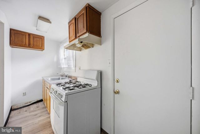 2020 NEWCOMB ST, Philadelphia, PA 19140