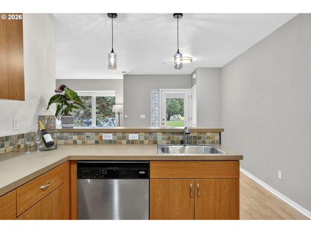 8514 N CENTRAL St, Portland, OR 97203