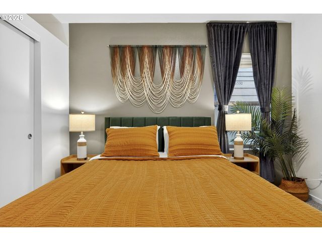 8514 N CENTRAL St, Portland, OR 97203